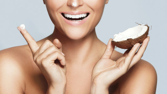 Coconut Oil vs Coconut Extract: What’s Better for Skin?