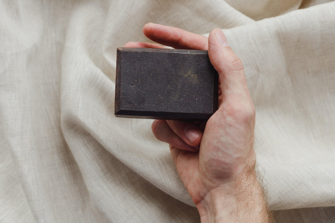 What Goes Into Our Grit Bar for Men?